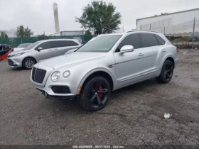 Bentley Bentayga 4.0L V8 542кс AWD