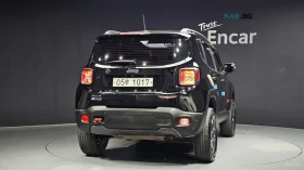 Jeep Renegade * AWD* TRAILHAWK* KEYLESS* Camera* ПОДГРЕВ*  | Auto.bg — изображение 4