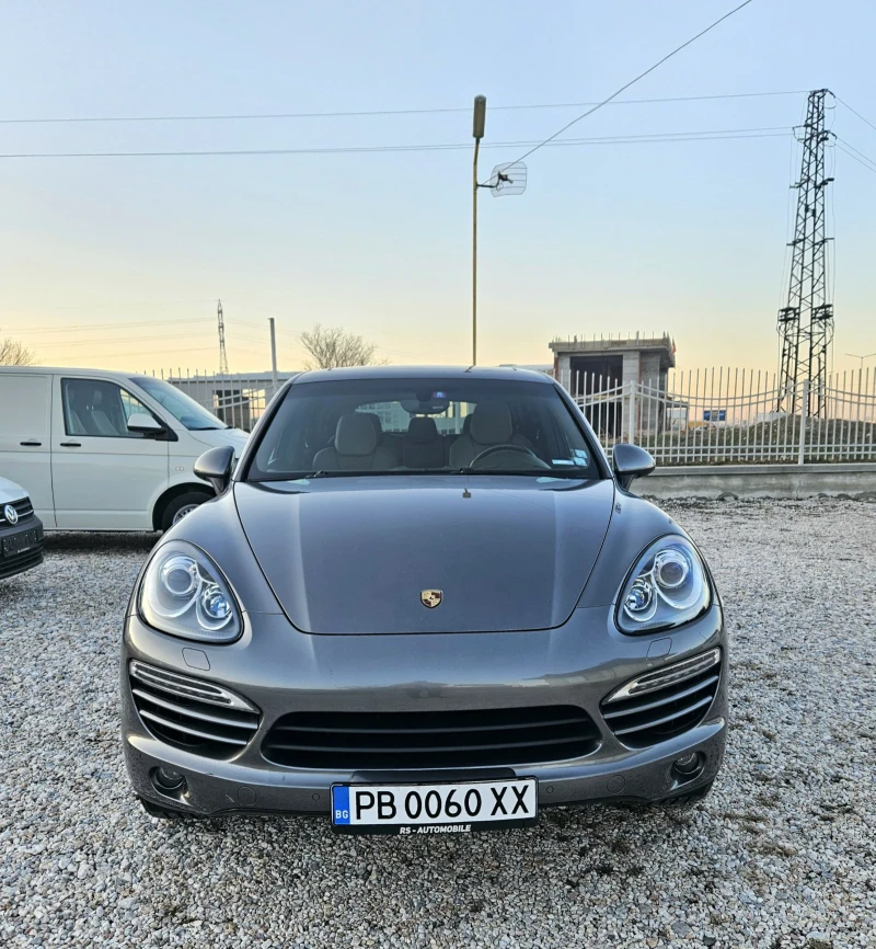 Porsche Cayenne 3.0TDI V6 245kc 8скорости Панорама  Сменени вериги, снимка 3 - Автомобили и джипове - 48622059