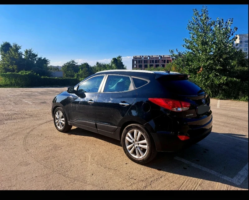 Hyundai IX35, снимка 5 - Автомобили и джипове - 48743153