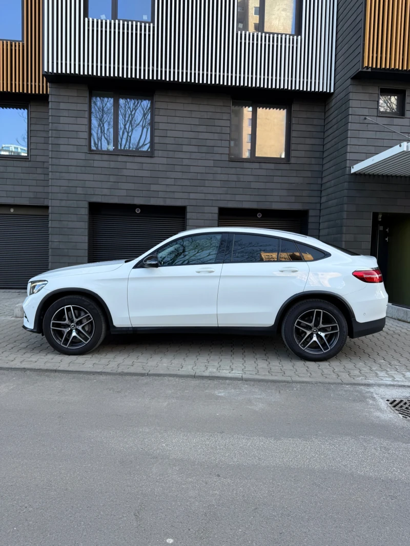 Mercedes-Benz GLC 250 AMG* 4Matic, снимка 4 - Автомобили и джипове - 48991534