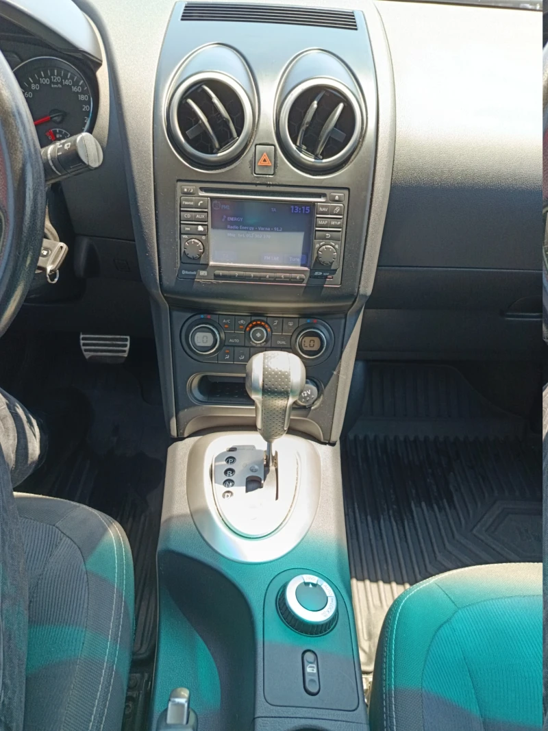 Nissan Qashqai, снимка 11 - Автомобили и джипове - 50939376