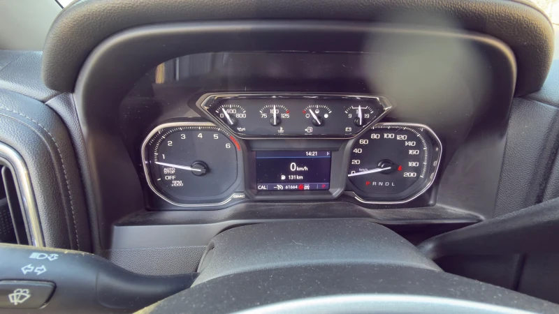 Gmc Sierra Slt, снимка 8 - Автомобили и джипове - 52857873