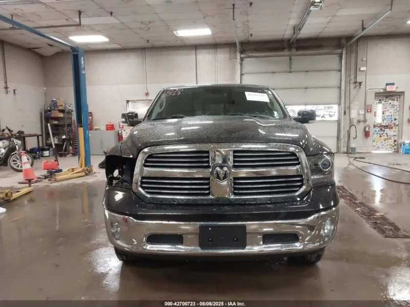 Dodge RAM 1500 5.7L V-8 VVT, 395HP 4X4 Drive, снимка 4 - Автомобили и джипове - 53057390