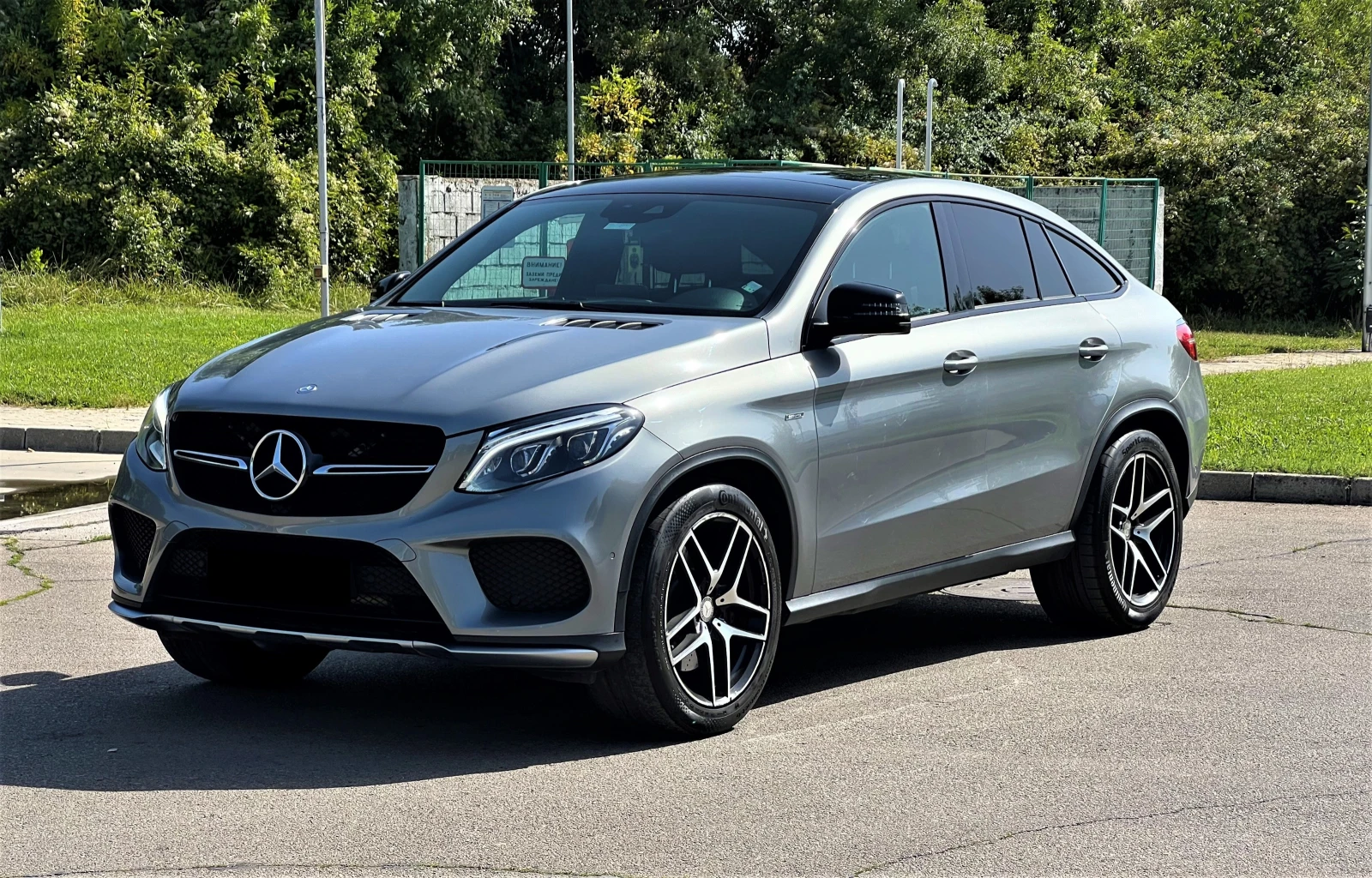 Mercedes-Benz GLE 43 AMG / COUPE/ 4M/ HARMAN-KARDON/ PANO/ CAMERA/ AIRMATIC - изображение 3