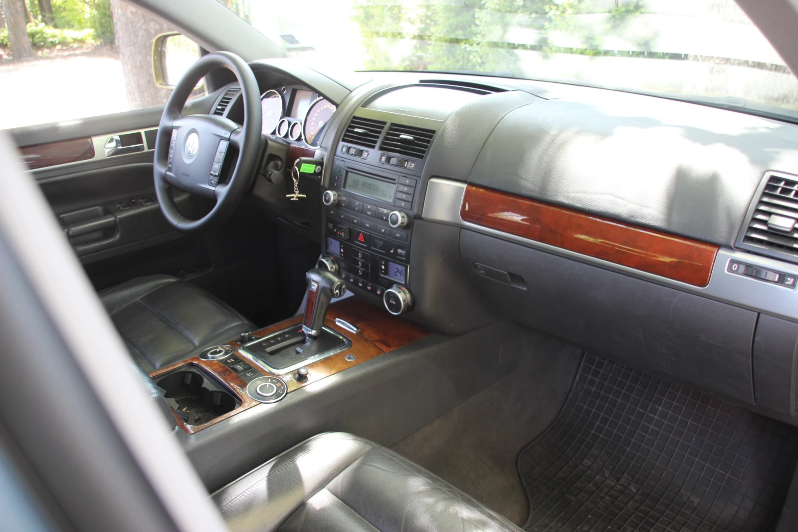 VW Touareg 3.1i LPG С РЕГИСТРАЦИЯ - изображение 10