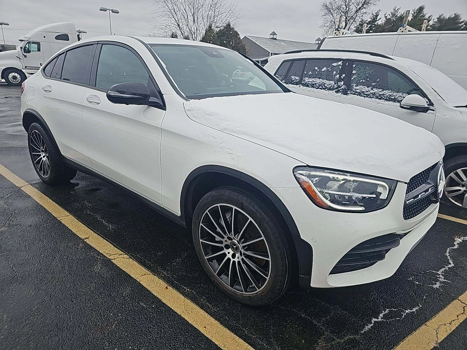 Mercedes-Benz GLC 300 * COUPE* * 4MATIC* ����.����* BUY NOW*  | Mobile.bg � ����������� 4