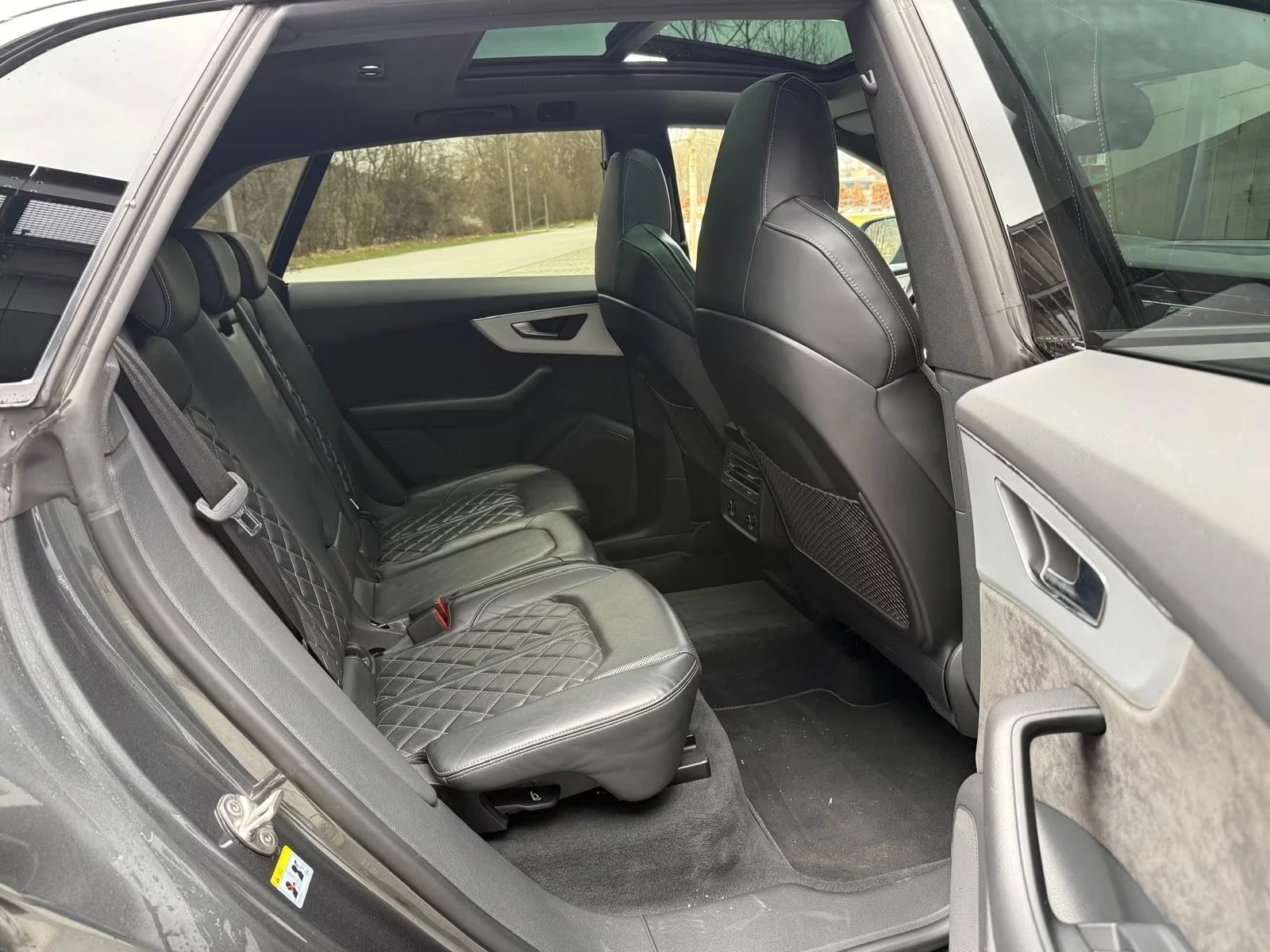 Audi SQ8 4.0TFSI* Pano* S-Line* 360* Лизинг, снимка 8 - Автомобили и джипове - 53962179