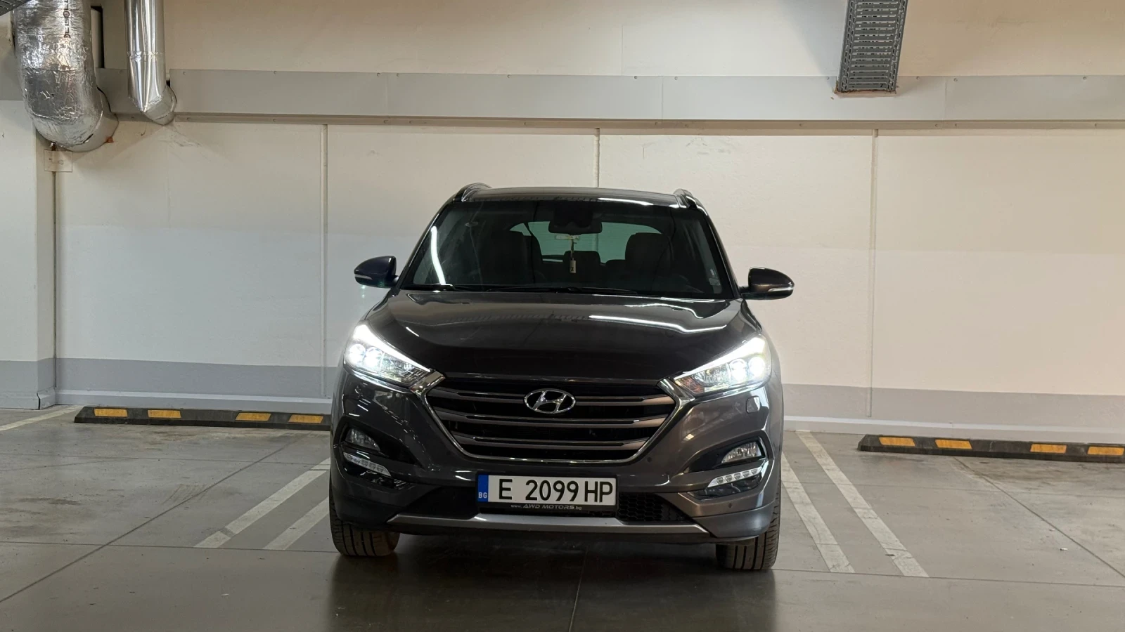 Hyundai Tucson 4x4 БЕЗ ЗАБЕЛЕЖКИ   БЕЗ РАЗХОДИ   FULL+ FULL, снимка 3 - Автомобили и джипове - 54100132