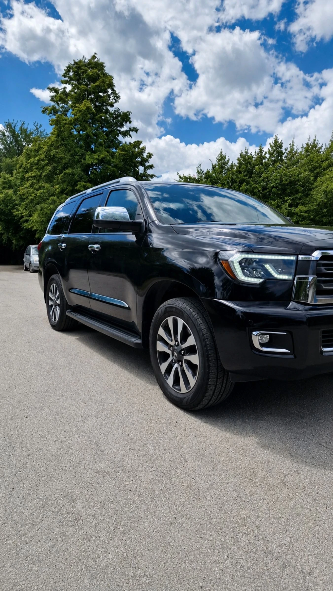 Toyota Sequoia, снимка 5 - Автомобили и джипове - 54572403