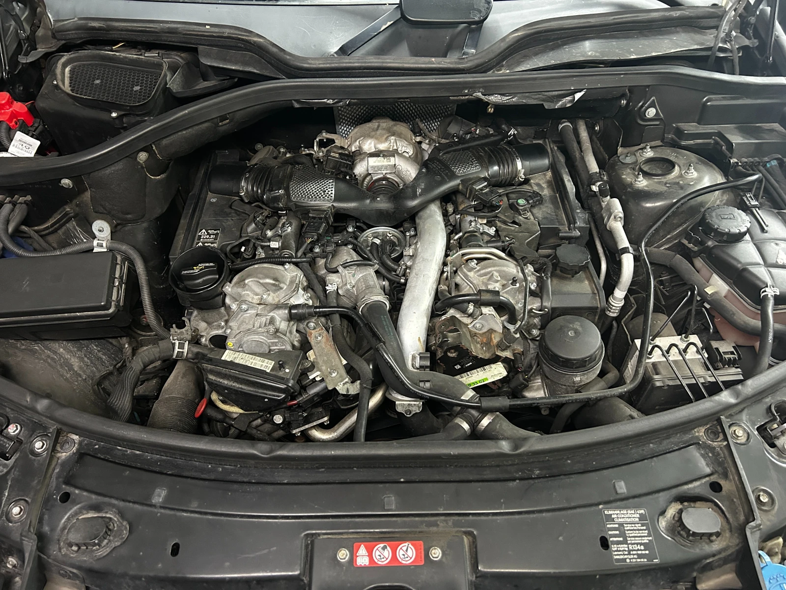 Mercedes-Benz ML 280 CDI, снимка 14 - Автомобили и джипове - 54750870