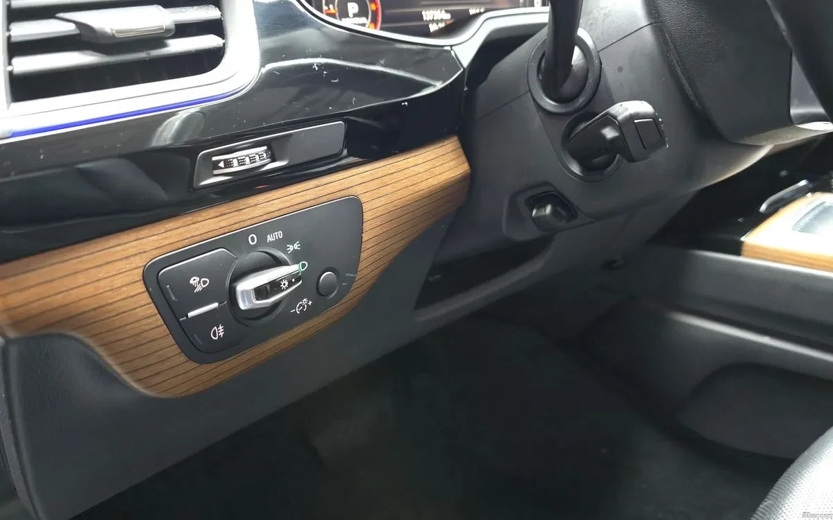 Audi Q7 3.0 35TDI Quattro, Distronic, HeadUp, Обдух, Панор, снимка 12 - Автомобили и джипове - 54762956