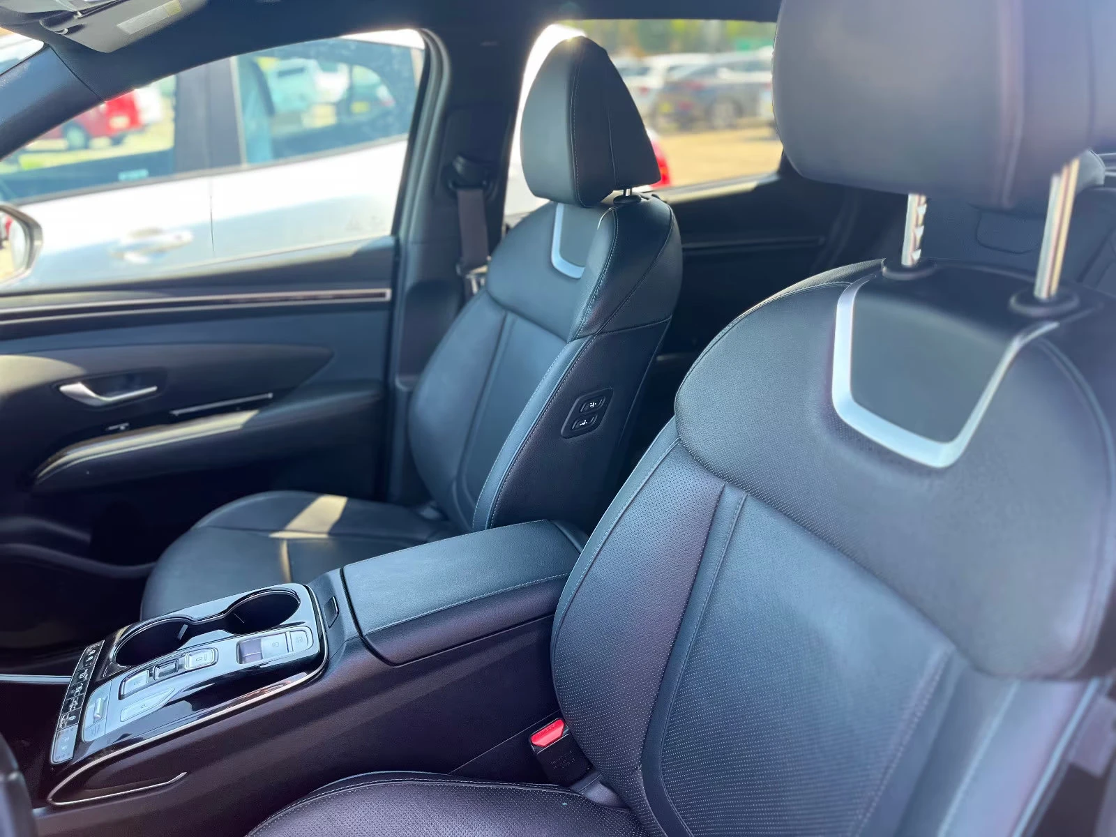Hyundai Tucson PHEV/265HP/PRIME/4WD/CAM/MEMO/NAVI/LED/448q, снимка 7 - Автомобили и джипове - 55024103