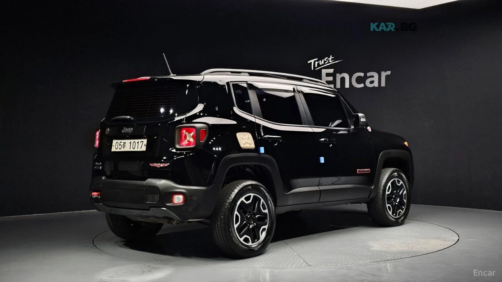Jeep Renegade * AWD* TRAILHAWK* KEYLESS* Camera* ПОДГРЕВ* , снимка 2 - Автомобили и джипове - 55062259