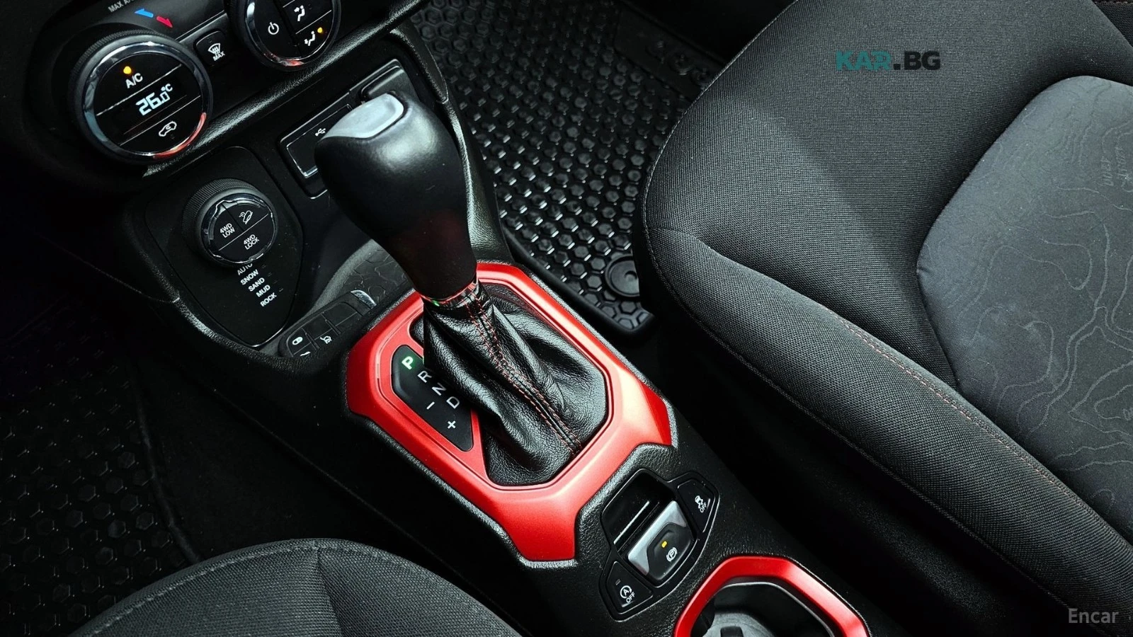 Jeep Renegade * AWD* TRAILHAWK* KEYLESS* Camera* ПОДГРЕВ* , снимка 9 - Автомобили и джипове - 55062259