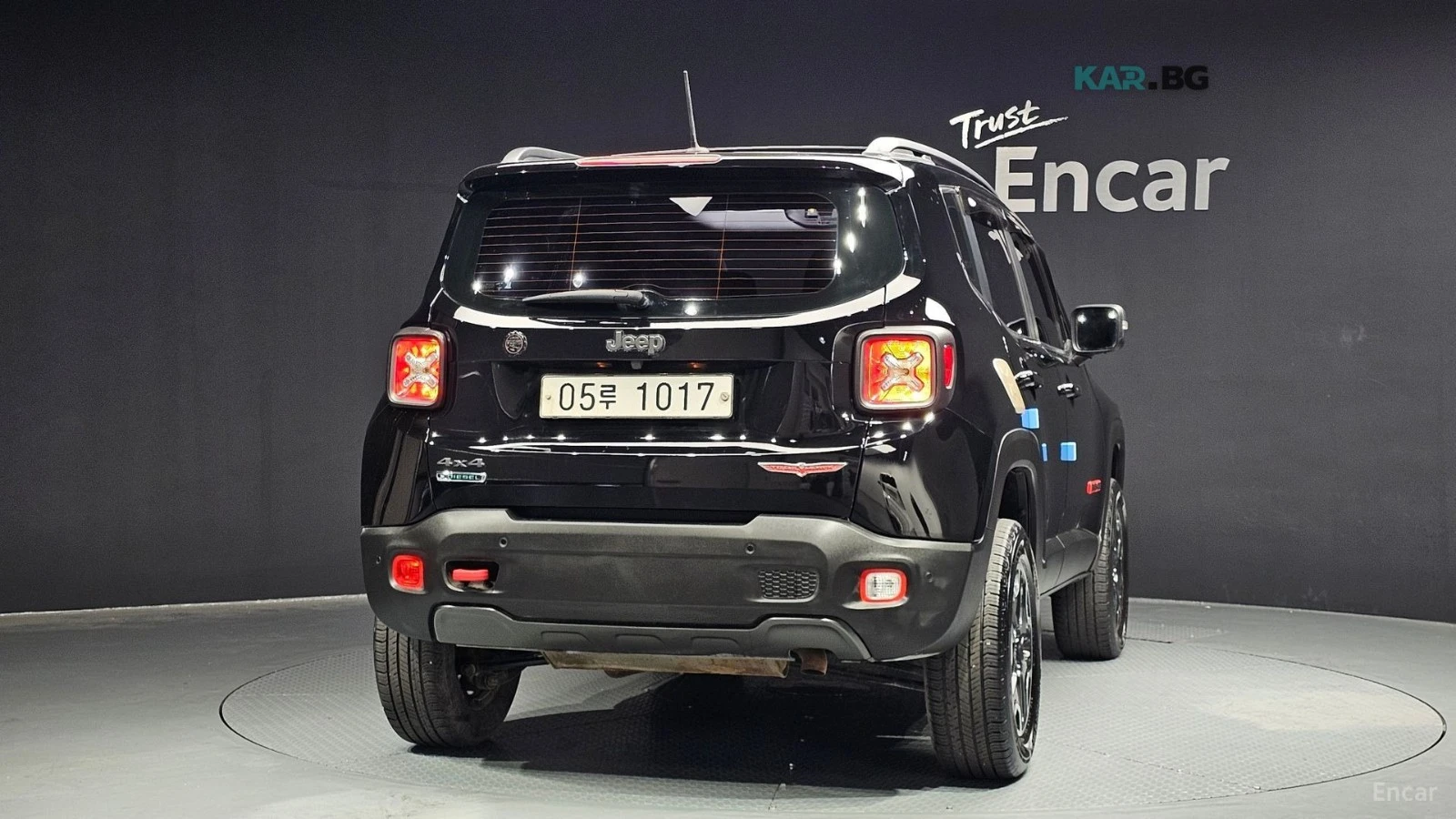 Jeep Renegade * AWD* TRAILHAWK* KEYLESS* Camera* ПОДГРЕВ* , снимка 4 - Автомобили и джипове - 55062259