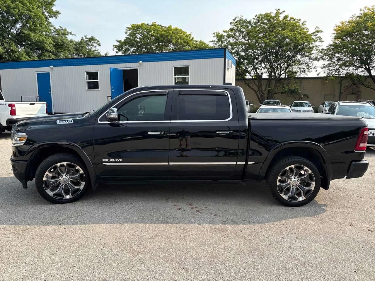 Dodge RAM 1500 * Limited * ГЛАВНО ПРЕДСТАВИТЕЛСТВО НА DODGE, снимка 17 - Автомобили и джипове - 55433950
