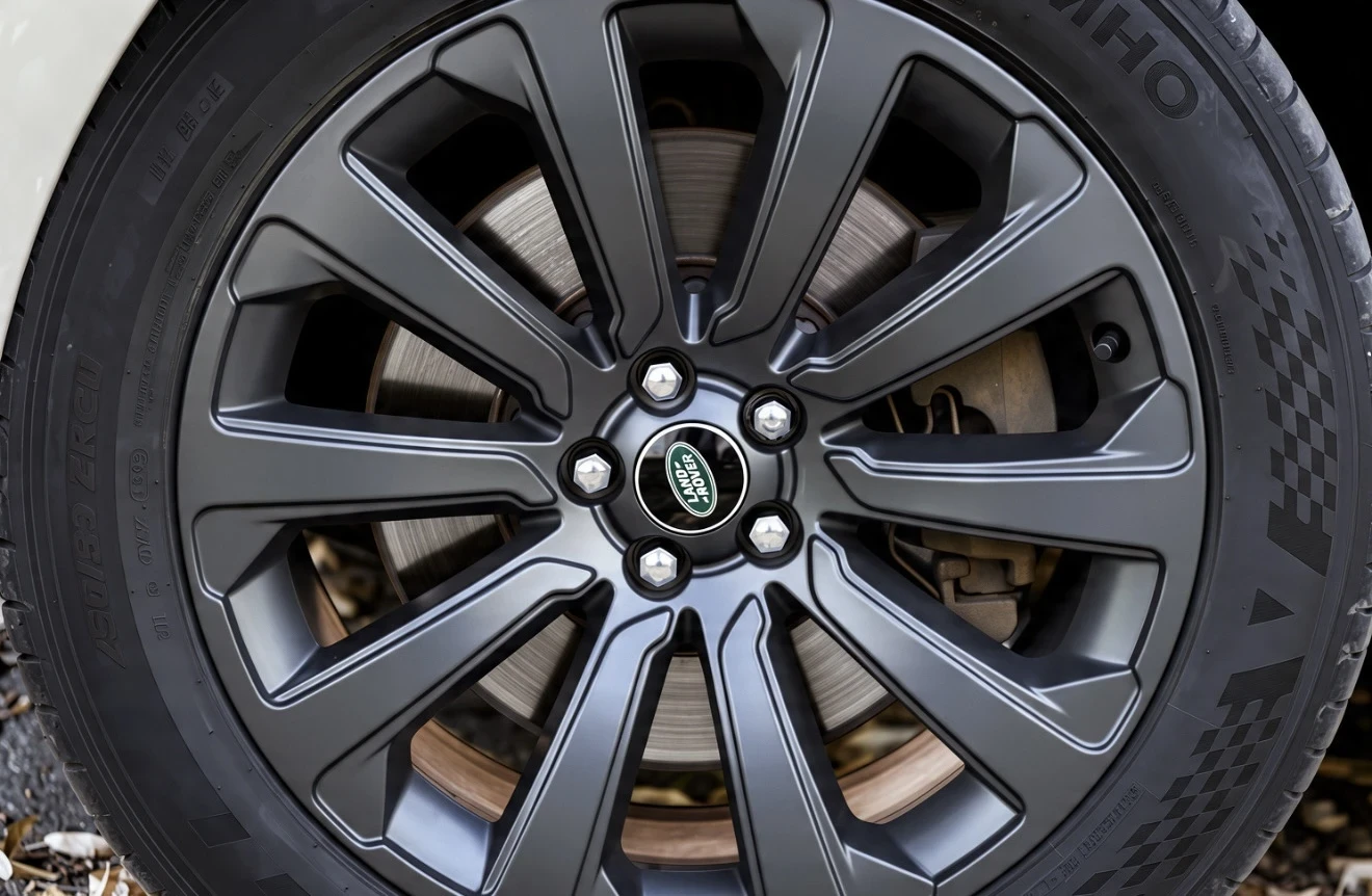 Land Rover Range Rover Velar P400e plug in hybrid 404hp, снимка 15 - Автомобили и джипове - 55880597