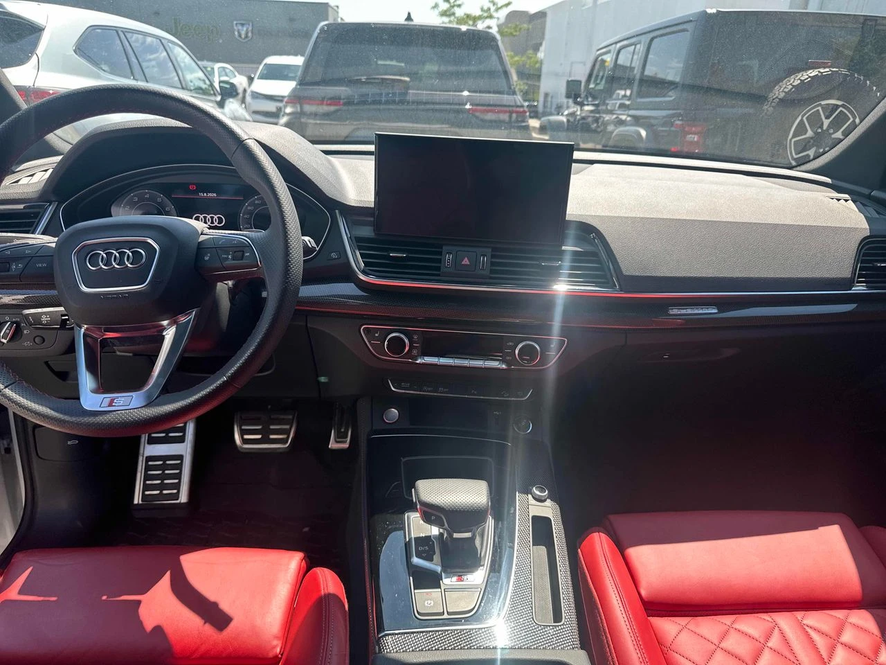 Audi SQ5 Progressiv, снимка 9 - Автомобили и джипове - 55798494