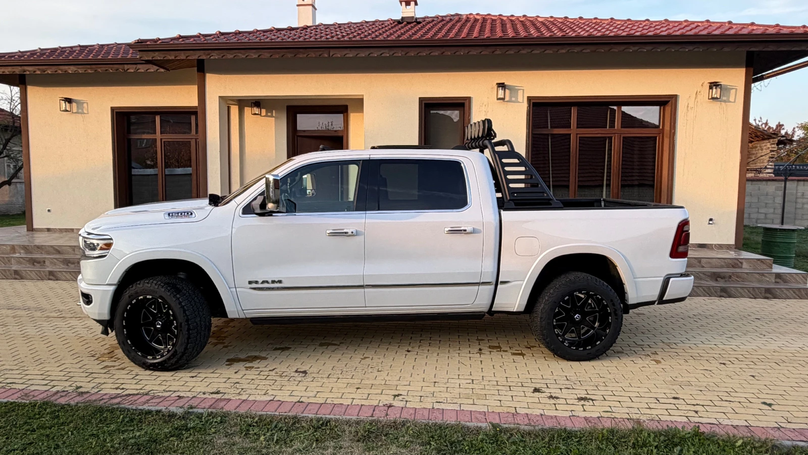 Dodge RAM 1500 Ram Limited Ecodiesel 3.0 10/100  �������� ������� | Mobile.bg � ����������� 4