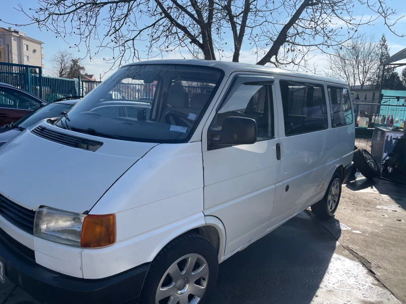 VW Transporter 2000 бензин-газ 84кс, снимка 1 - Бусове и автобуси - 49537719