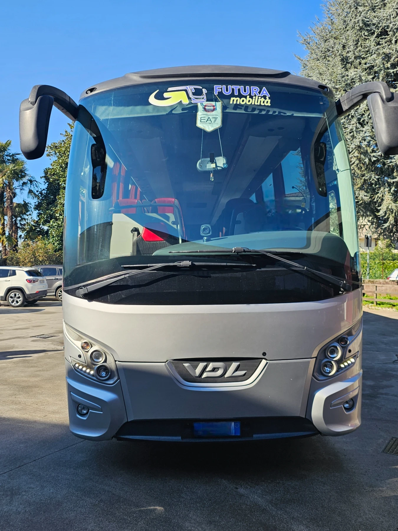 Vdl Bova Futura FHD FHD2 3 ����� | Mobile.bg � ����������� 1