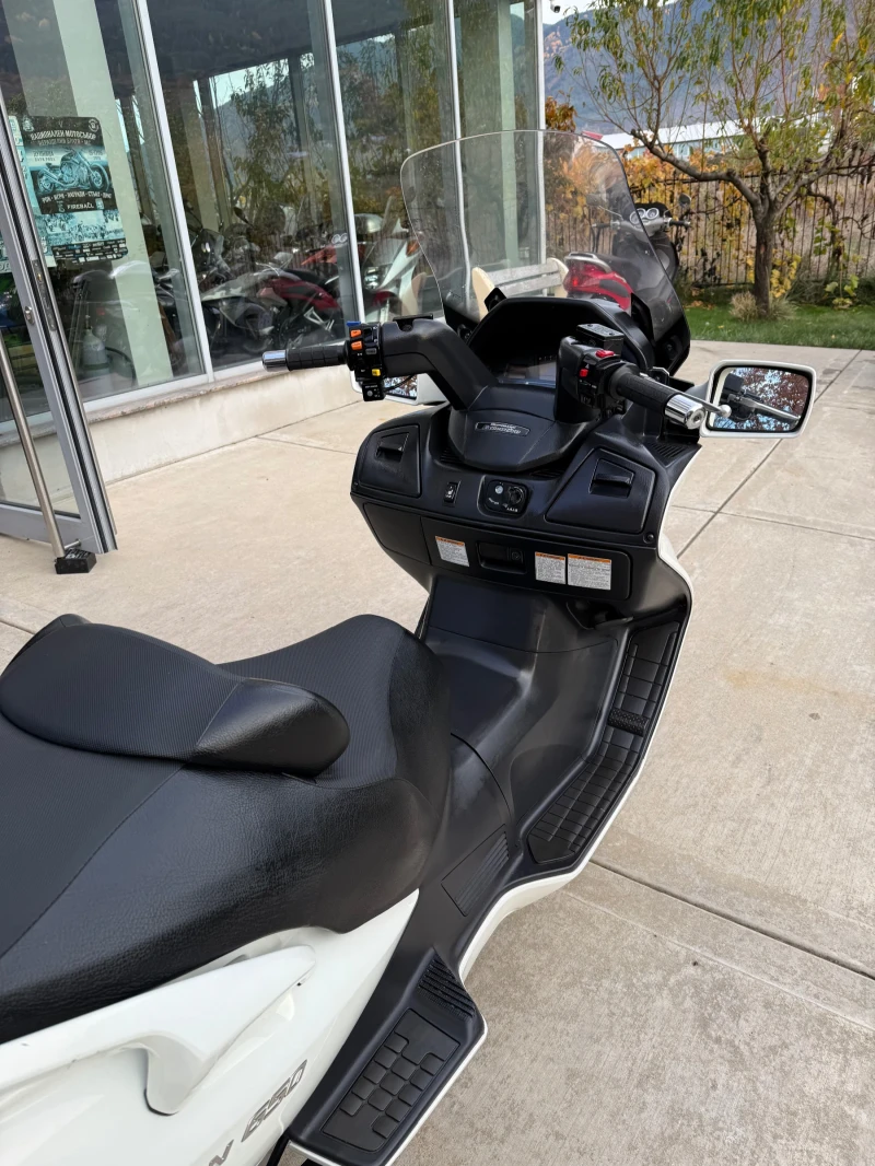 Suzuki Burgman PERFEKTEN ABS 2broq , снимка 8 - Мотоциклети и мототехника - 48787582