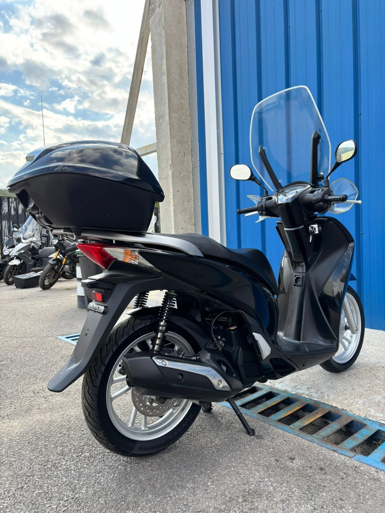 Honda Sh 125i Abs - изображение 5