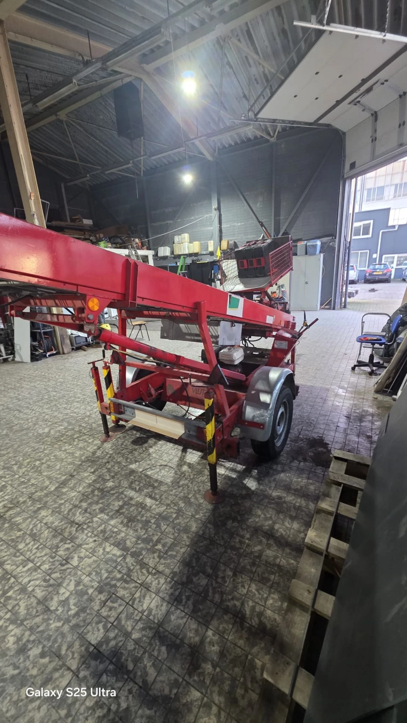 Автовишка Друга марка  TEUPEN -21VH, снимка 2 - Индустриална техника - 53862460