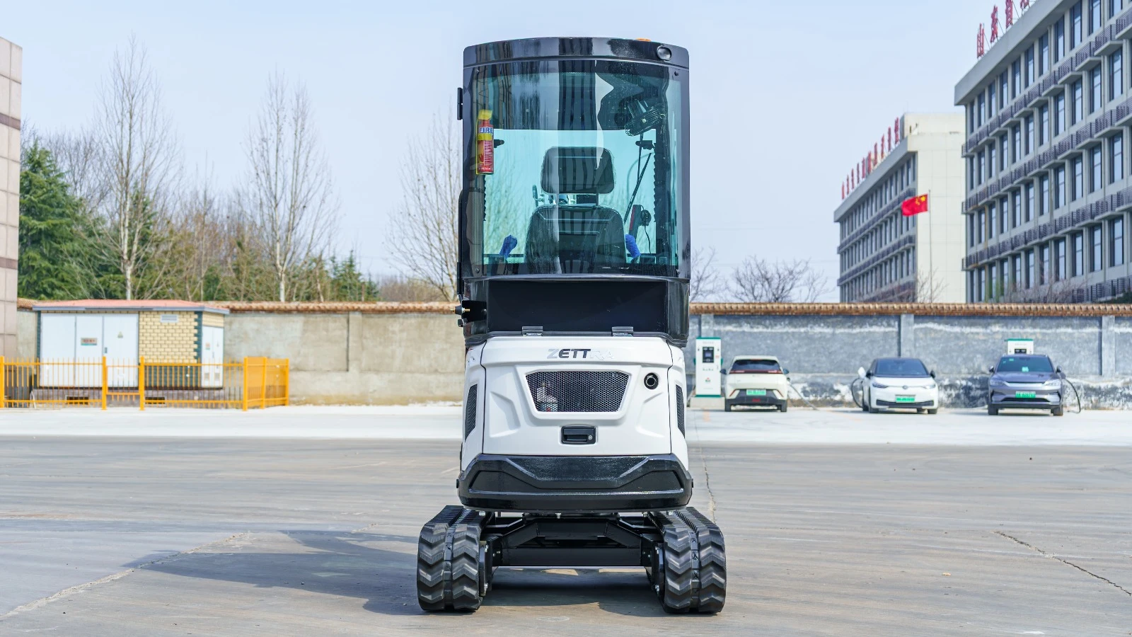 Багер ZETTRA Z20, снимка 4 - Индустриална техника - 55171762