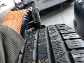 Гуми Зимни 235/35R19, снимка 3