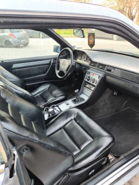 Mercedes-Benz 124 CE124, снимка 5