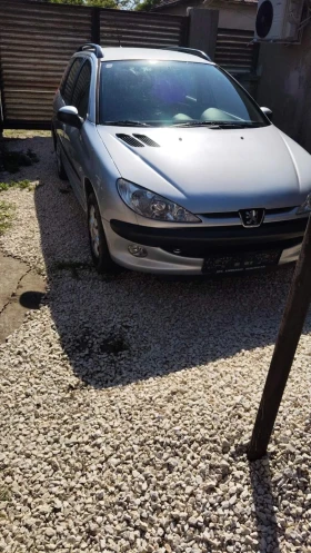     Peugeot 206