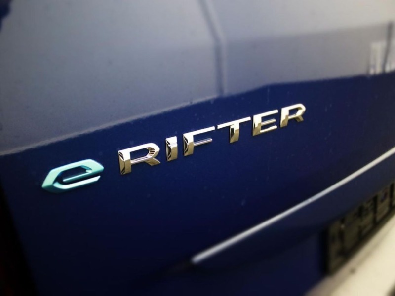 Peugeot Rifter Allure, снимка 14 - Автомобили и джипове - 40631332