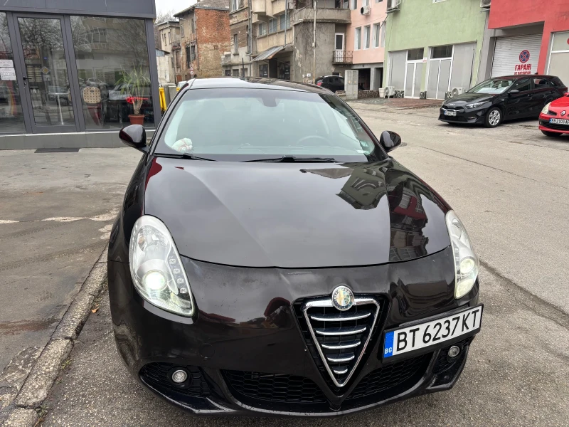 Alfa Romeo Giulietta, снимка 1 - Автомобили и джипове - 48170350