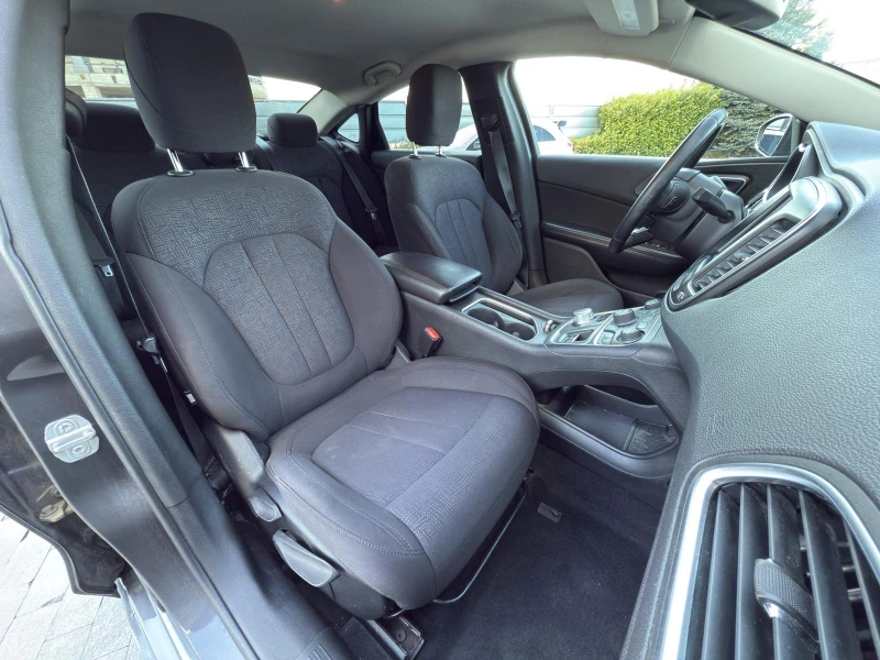 Chrysler 200 Chrysler 200, снимка 13 - Автомобили и джипове - 52526541