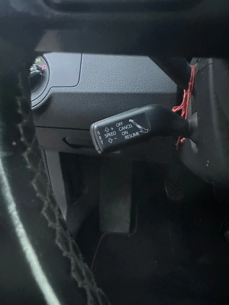 VW Passat 2.0TDI, снимка 12 - Автомобили и джипове - 53188314