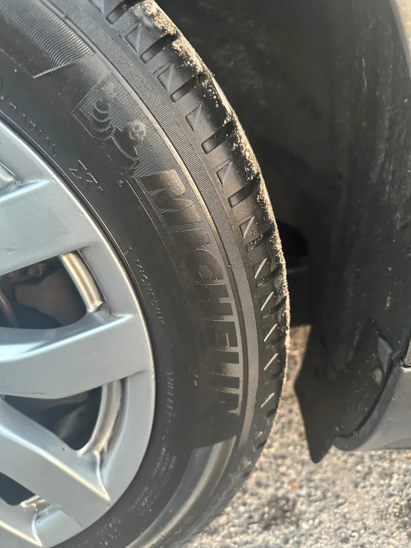 VW Passat 2.0TDI, снимка 7 - Автомобили и джипове - 53188314