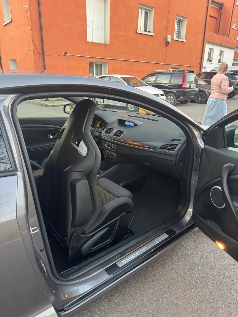 Renault Megane MEGAN RS, снимка 9 - Автомобили и джипове - 52407606