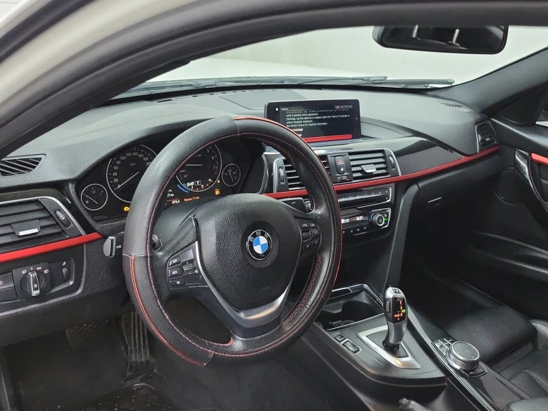 BMW 330 * XDRIVE30I * CARFAX * ЦЕНА ДО БЪЛГАРИЯ, снимка 10 - Автомобили и джипове - 52696170