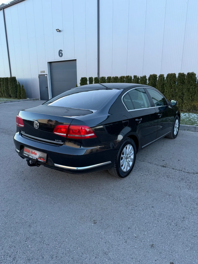 VW Passat 2.0tdi 140k.c* Седан* DSG* Подгрев* ЛИЗИНГ, снимка 5 - Автомобили и джипове - 53047474