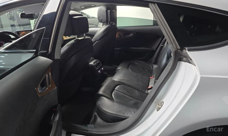 Audi A7, снимка 11 - Автомобили и джипове - 53475590