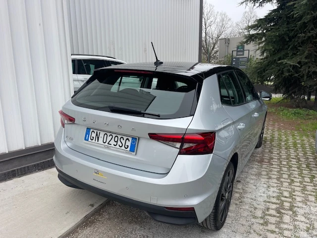 Skoda Fabia 1.0 TSI , снимка 4 - Автомобили и джипове - 54041792