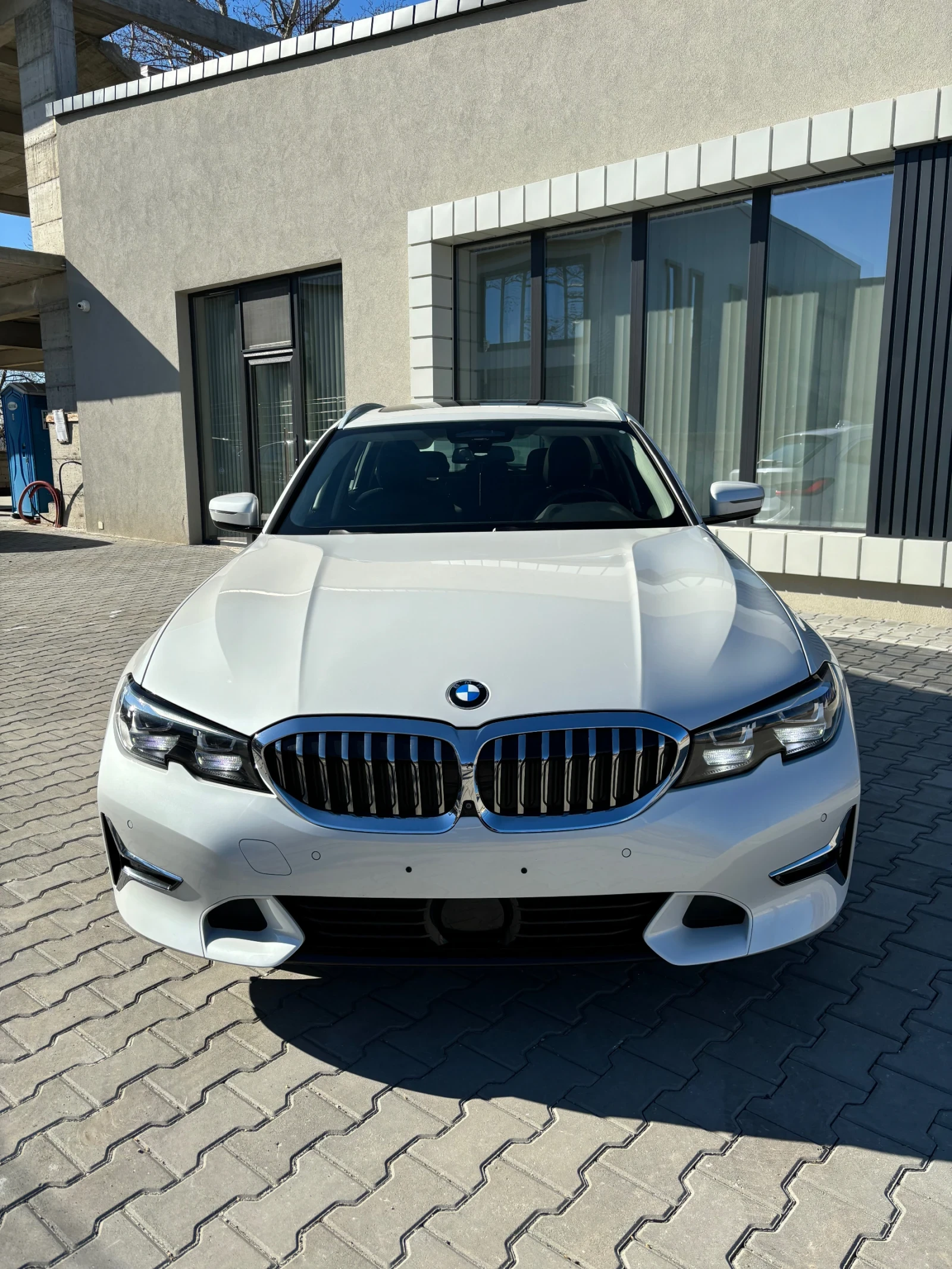BMW 320 BMW 320xd Touring - изображение 2