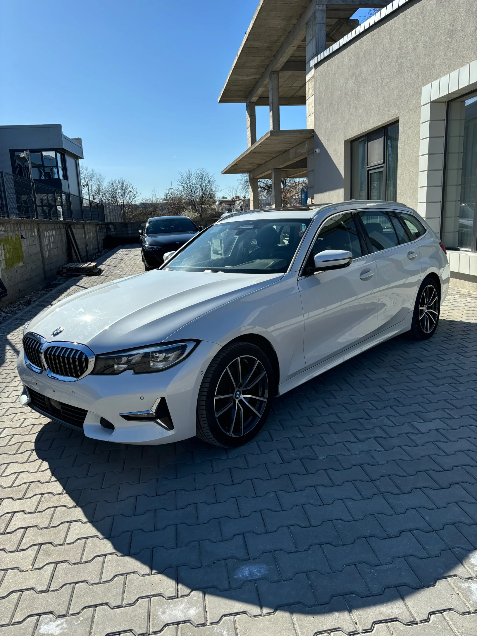 BMW 320 BMW 320xd Touring - изображение 3