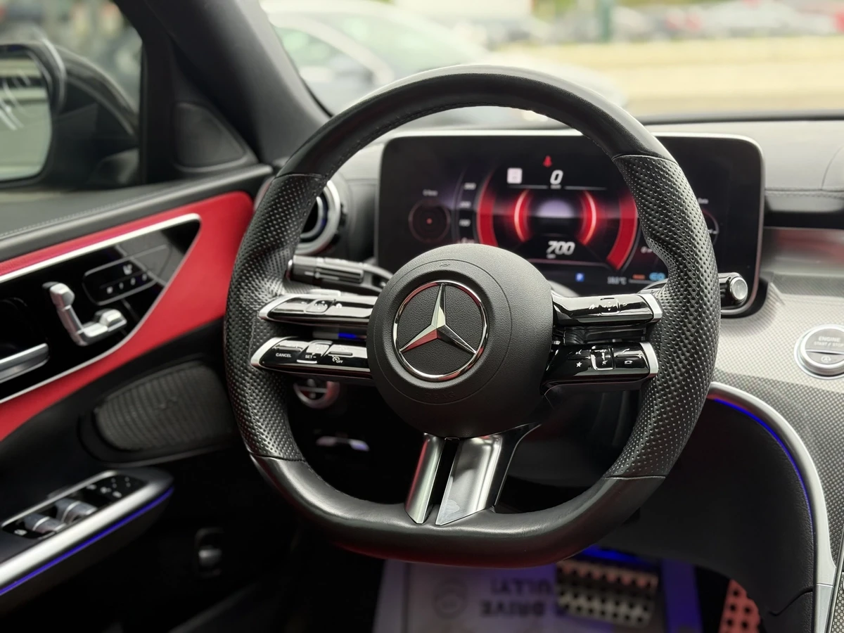Mercedes-Benz C 300 //AMG SPORT 4MATIC  - изображение 8