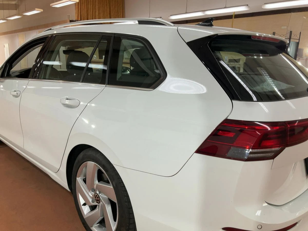 VW Golf 2.0* TDI* Style - изображение 4