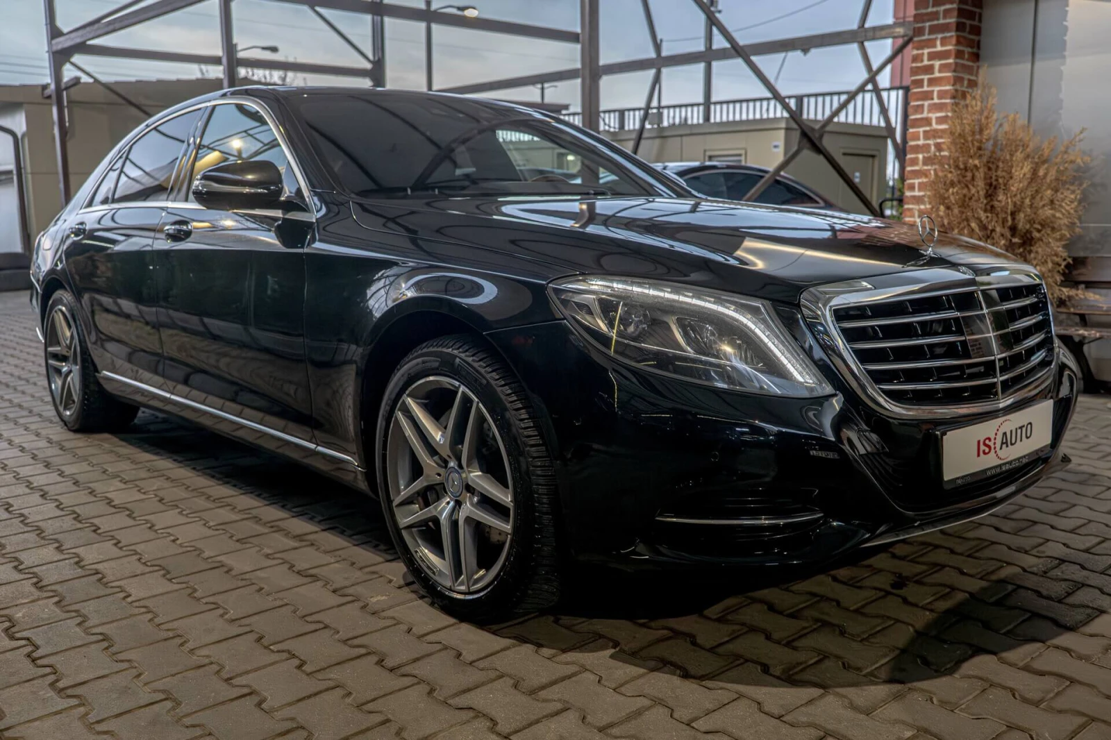 Mercedes-Benz S 350 Long/AMG/4Matic/RSE/Камера/Burmester/Обдухване - изображение 2