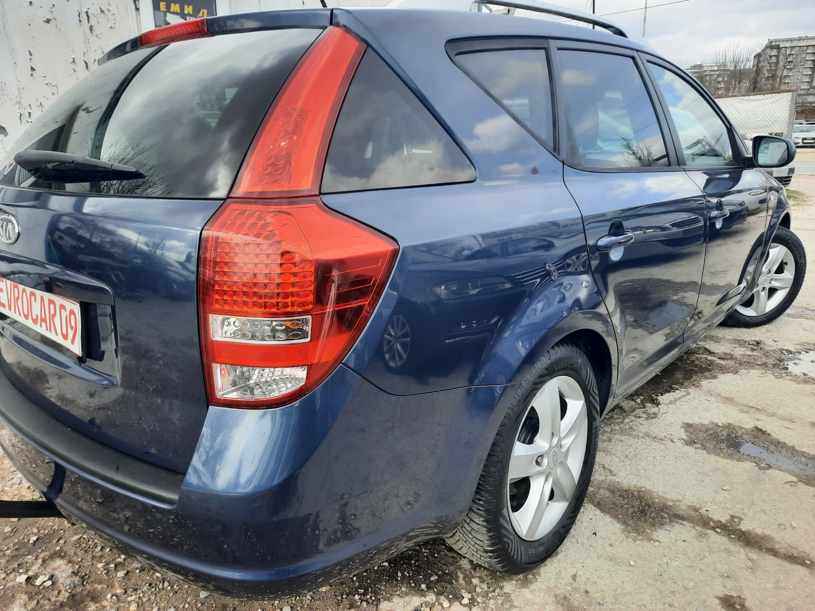 Kia Ceed 2010та КАТО НОВА, снимка 6 - Автомобили и джипове - 53889967
