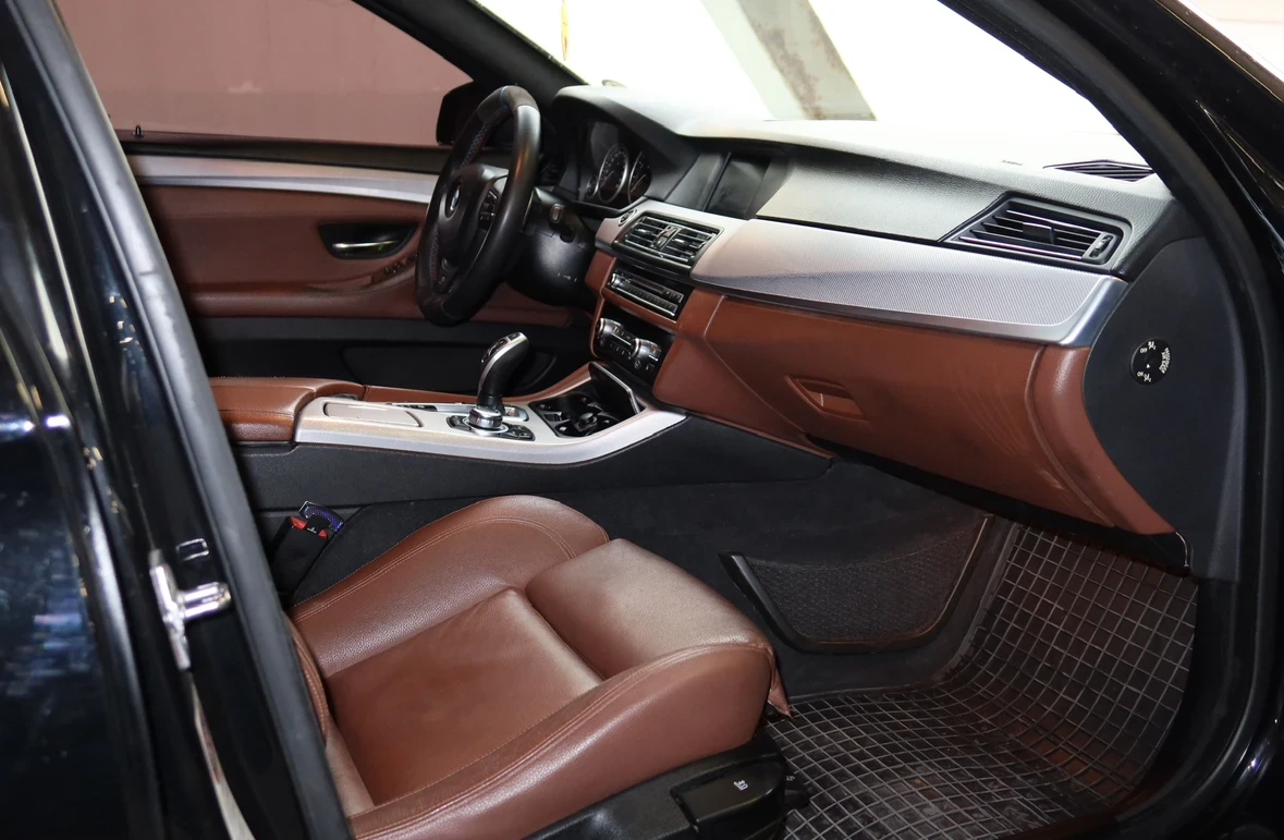 BMW 535 Touring, снимка 9 - Автомобили и джипове - 53979010